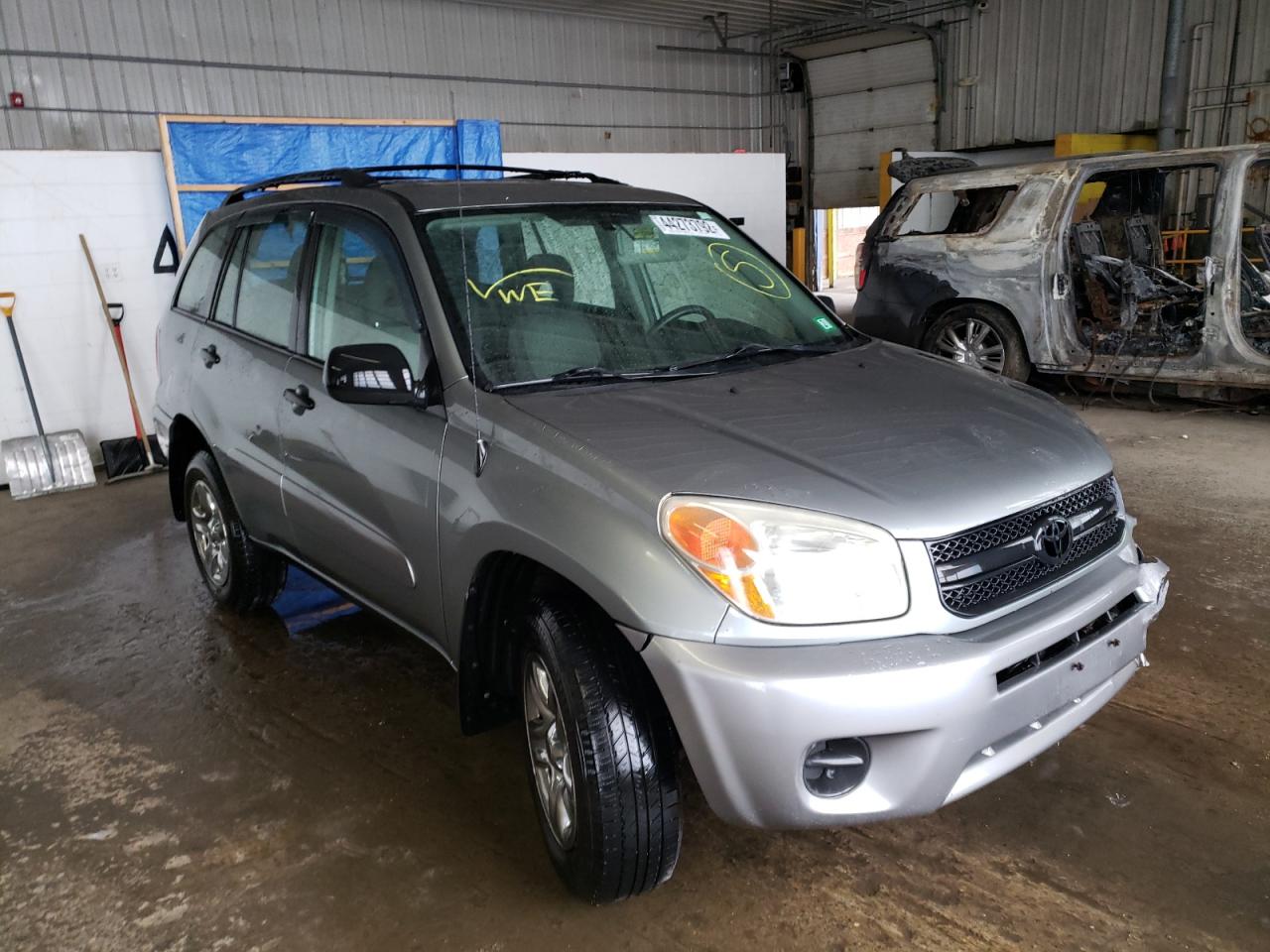 TOYOTA RAV4 2005 with VIN JTEHD20V750064019 - Photo from auction