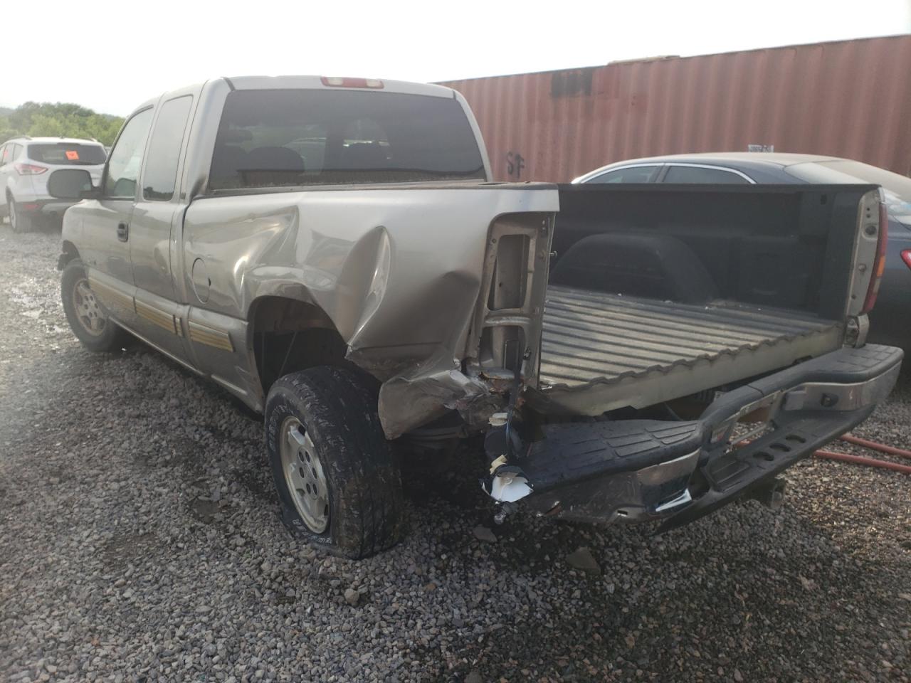 Photo 3 from auction – 2001 CHEVROLET 1500 with VIN 2GCEC19T611299838