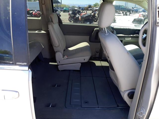 Photo 6 from auction – 2009 CHRYSLER TOWN & COU with VIN 2A8HR44E49R655926