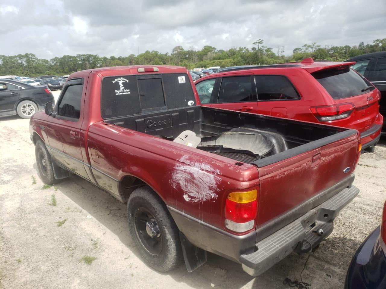 Photo 3 from auction – 1998 FORD RANGER with VIN 1FTYR10CXWUA36305