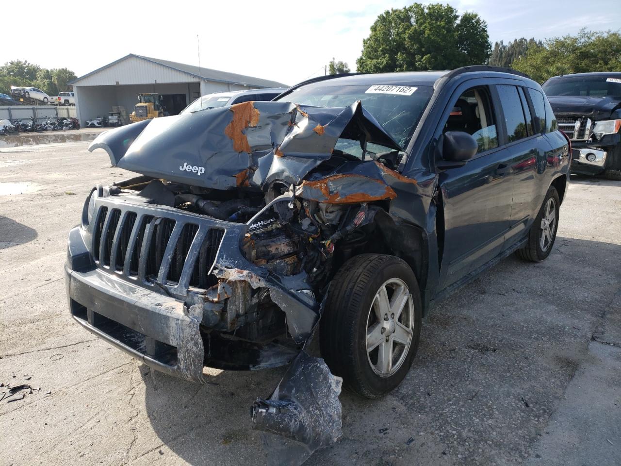 Photo 2 from auction – 2008 JEEP COMPASS SP with VIN 1J8FF47W98D688913