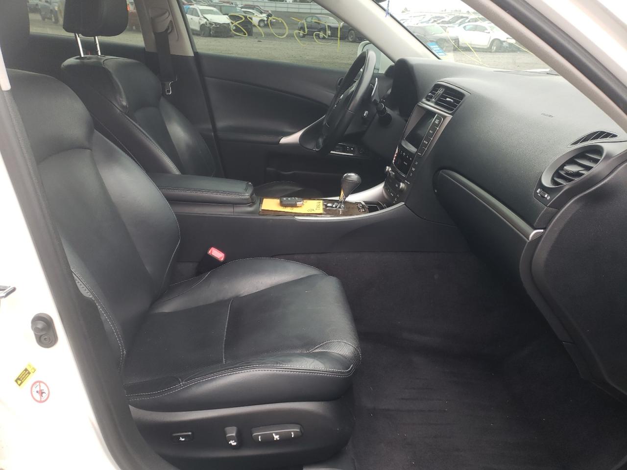 Photo 5 from auction – 2011 LEXUS IS 250 with VIN JTHCF5C20B5045224