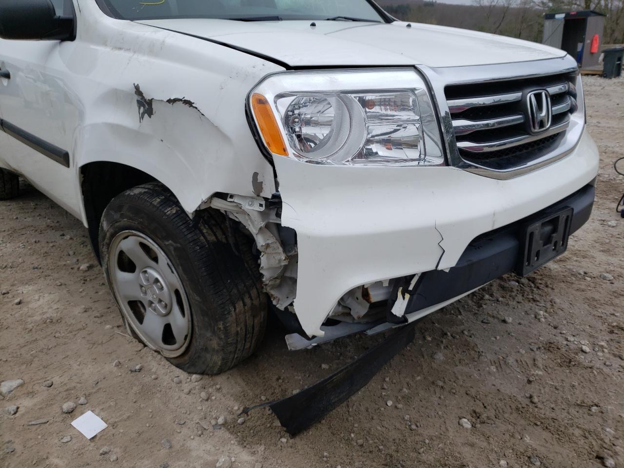 Photo 9 from auction – 2014 HONDA PILOT LX with VIN 5FNYF4H25EB021885