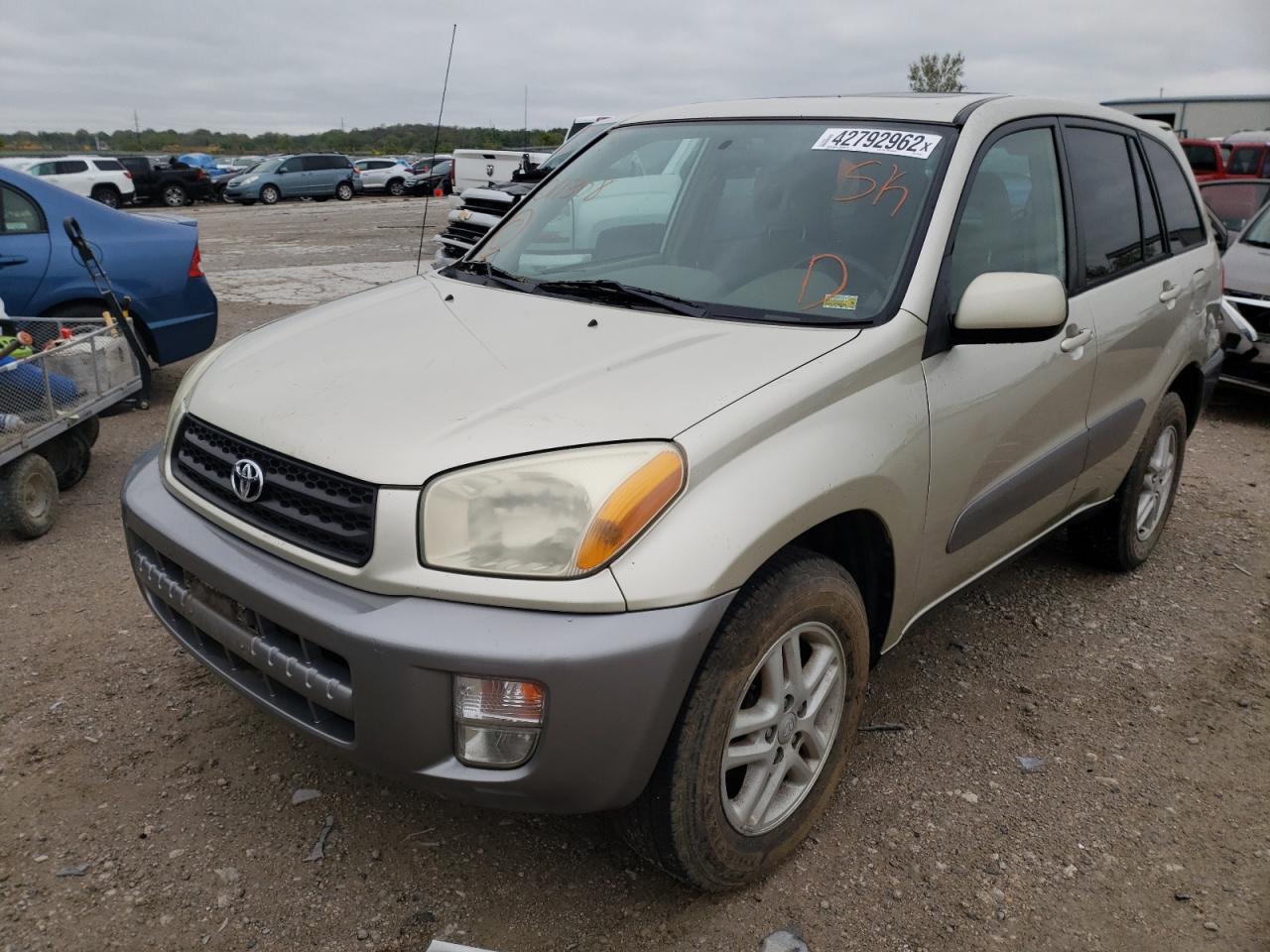Photo 2 from auction – 2001 TOYOTA RAV4 with VIN JTEGH20VX10011308