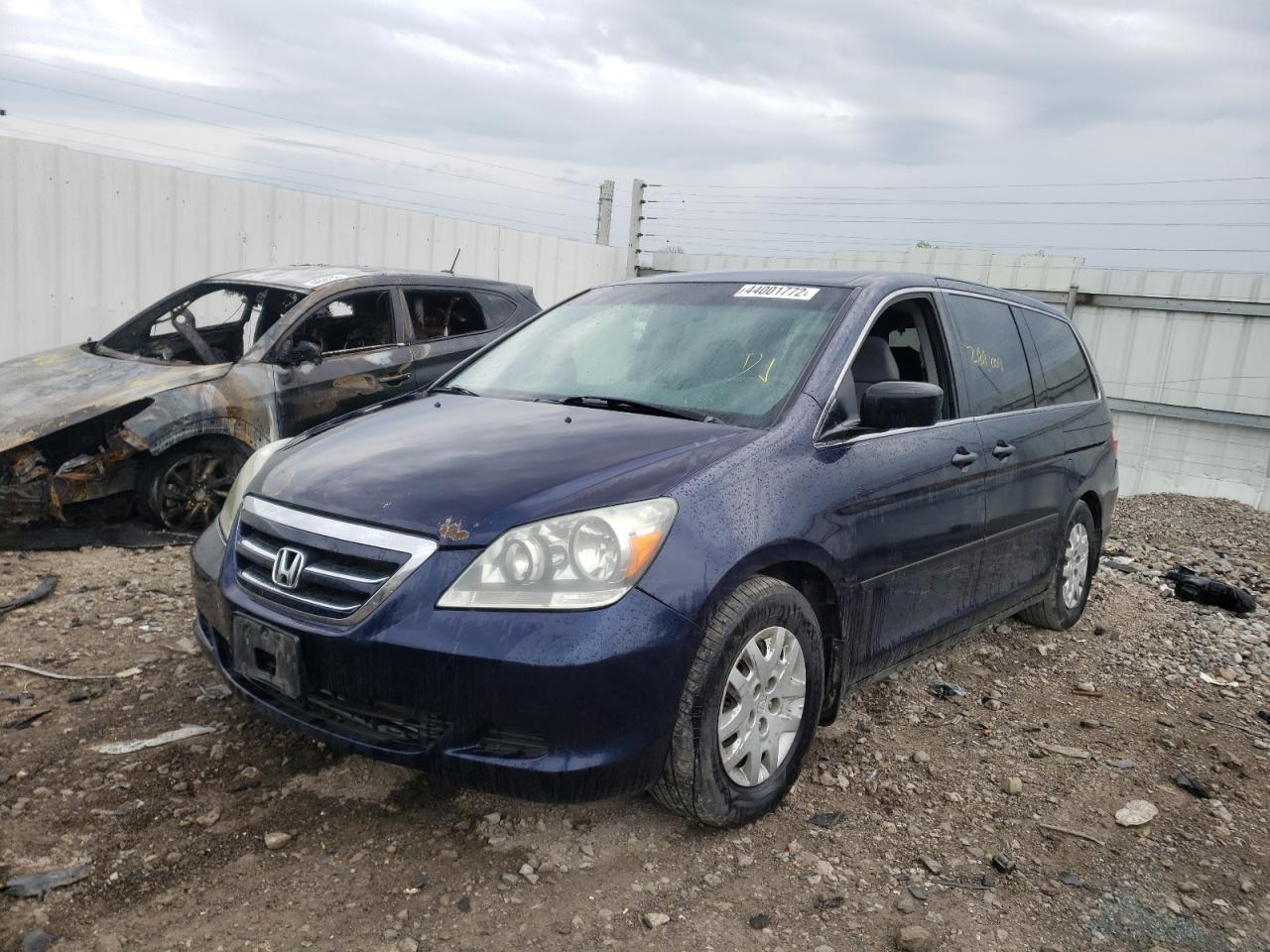 Photo 2 from auction – 2007 HONDA ODYSSEY LX with VIN 5FNRL38237B002391