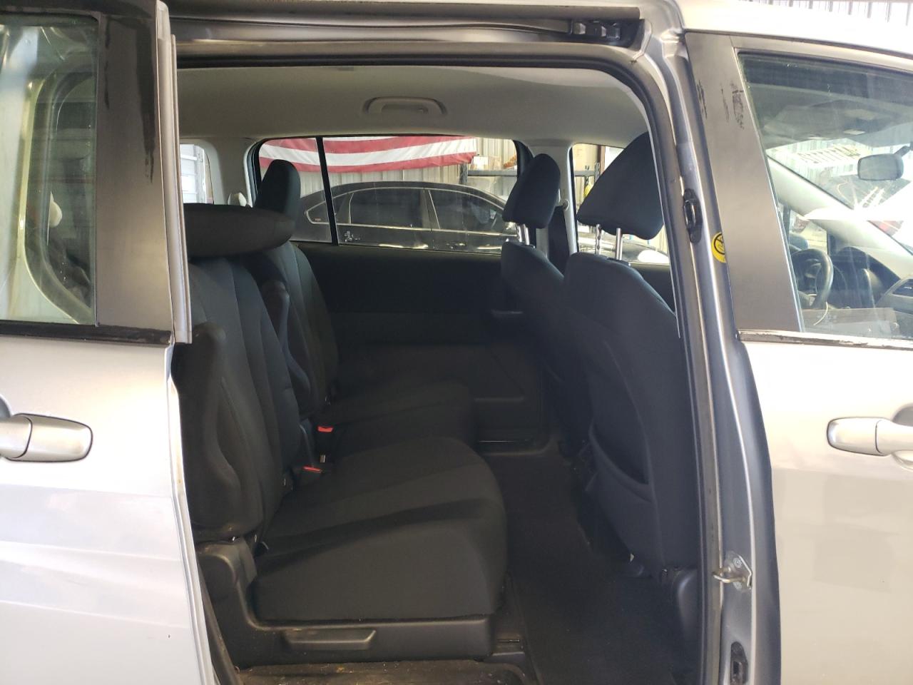 Photo 6 from auction – 2015 MAZDA 5 SPORT with VIN JM1CW2BL2F0179939