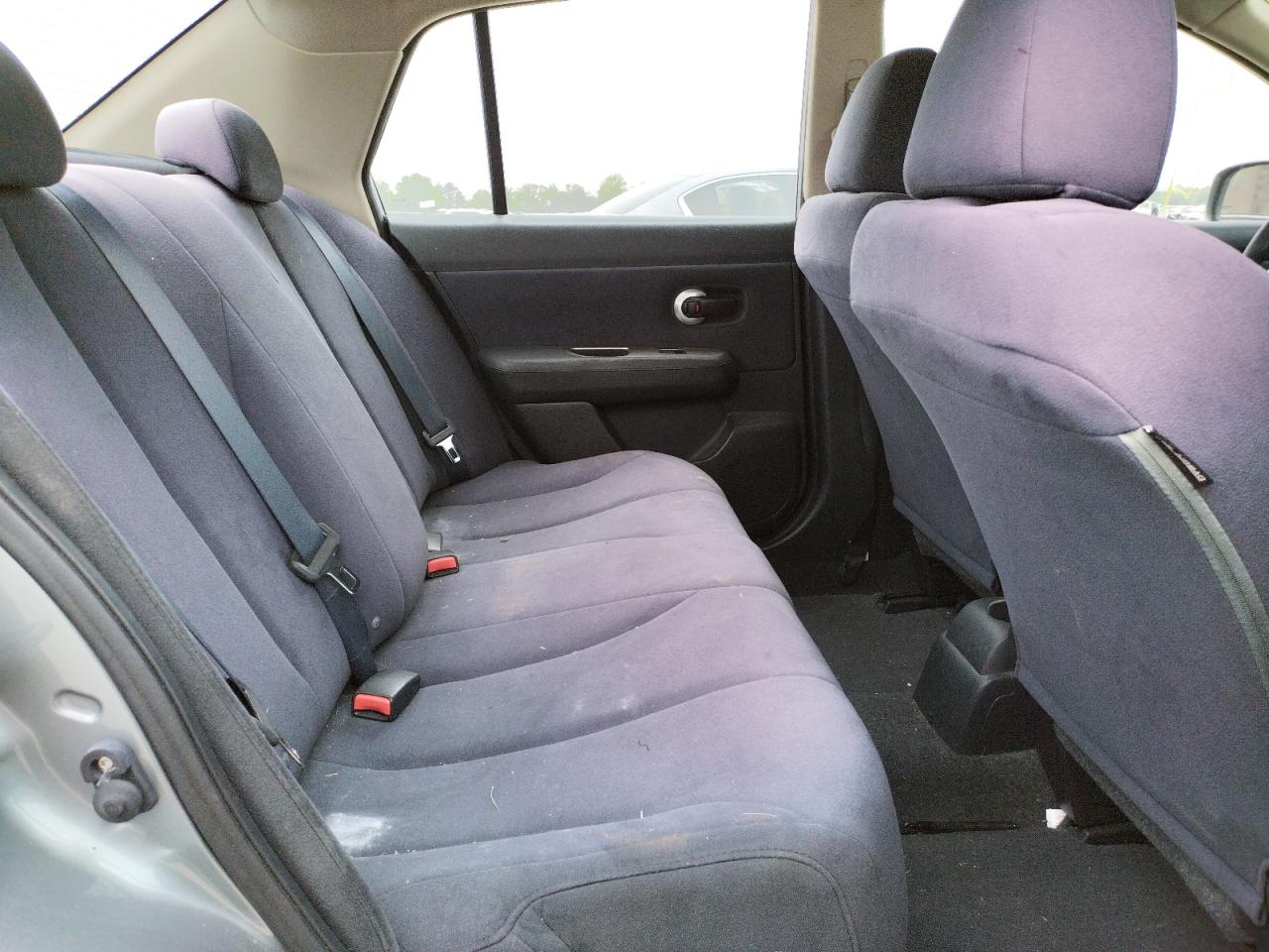 Photo 6 from auction – 2008 NISSAN VERSA S with VIN 3N1BC11E98L426397