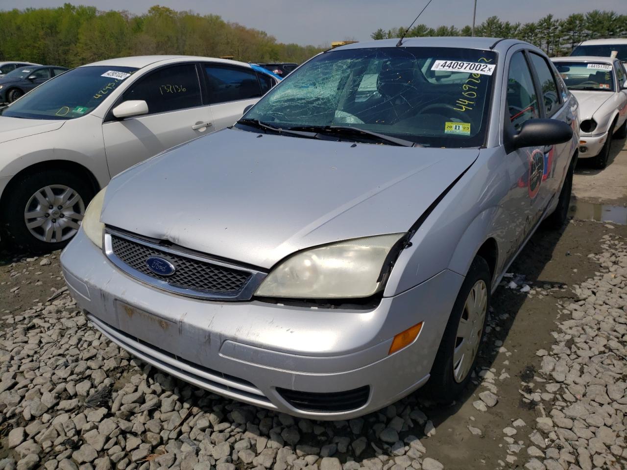 Photo 2 from auction – 2006 FORD FOCUS ZX4 with VIN 1FAFP34N86W209480