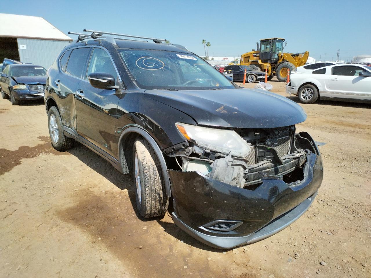 NISSAN ROGUE S 2015 مع رقم تعريف المركبة KNMAT2MT6FP529397 - صورة من المزاد