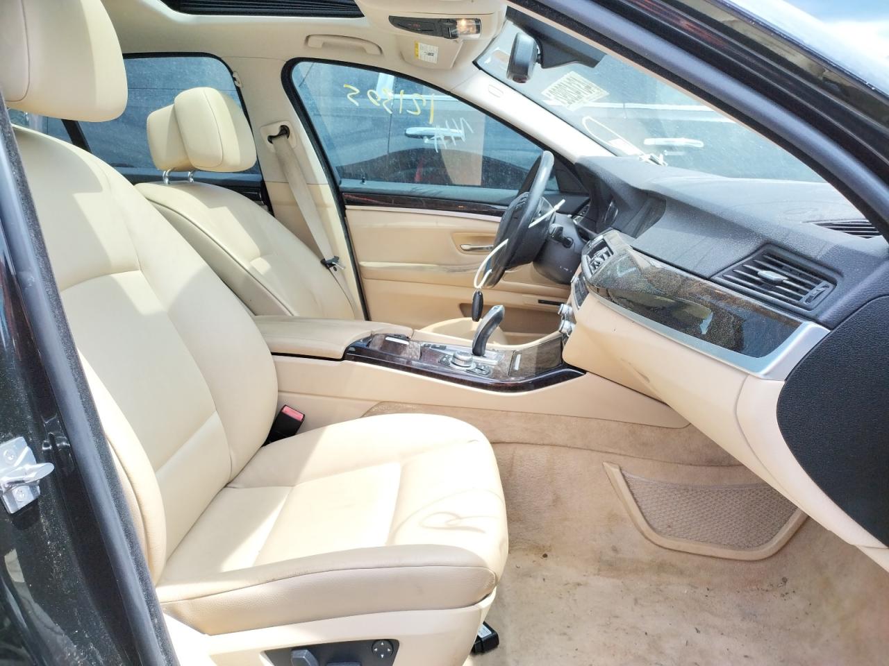 Photo 5 from auction – 2011 BMW 535 I with VIN WBAFR7C58BC266462