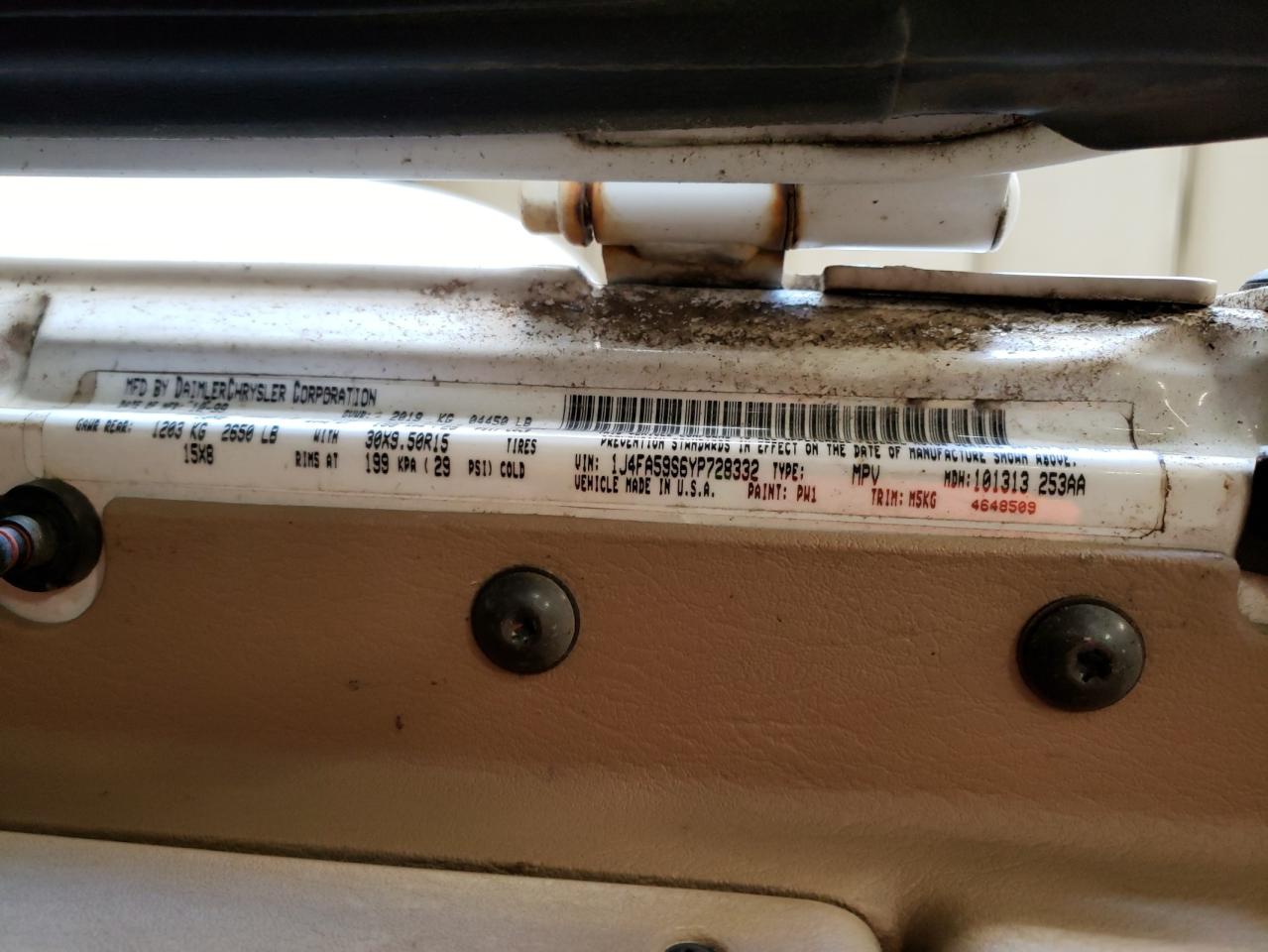 Photo 10 from auction – 2000 JEEP WRANGLER / with VIN 1J4FA59S6YP728332