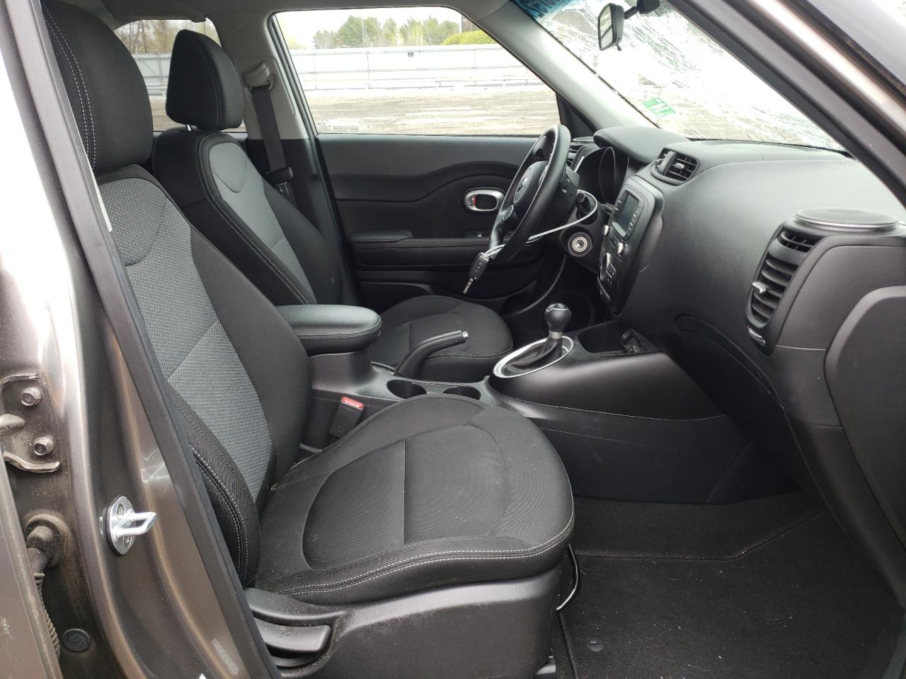 Photo 5 from auction – 2017 KIA SOUL + with VIN KNDJP3A59H7504352