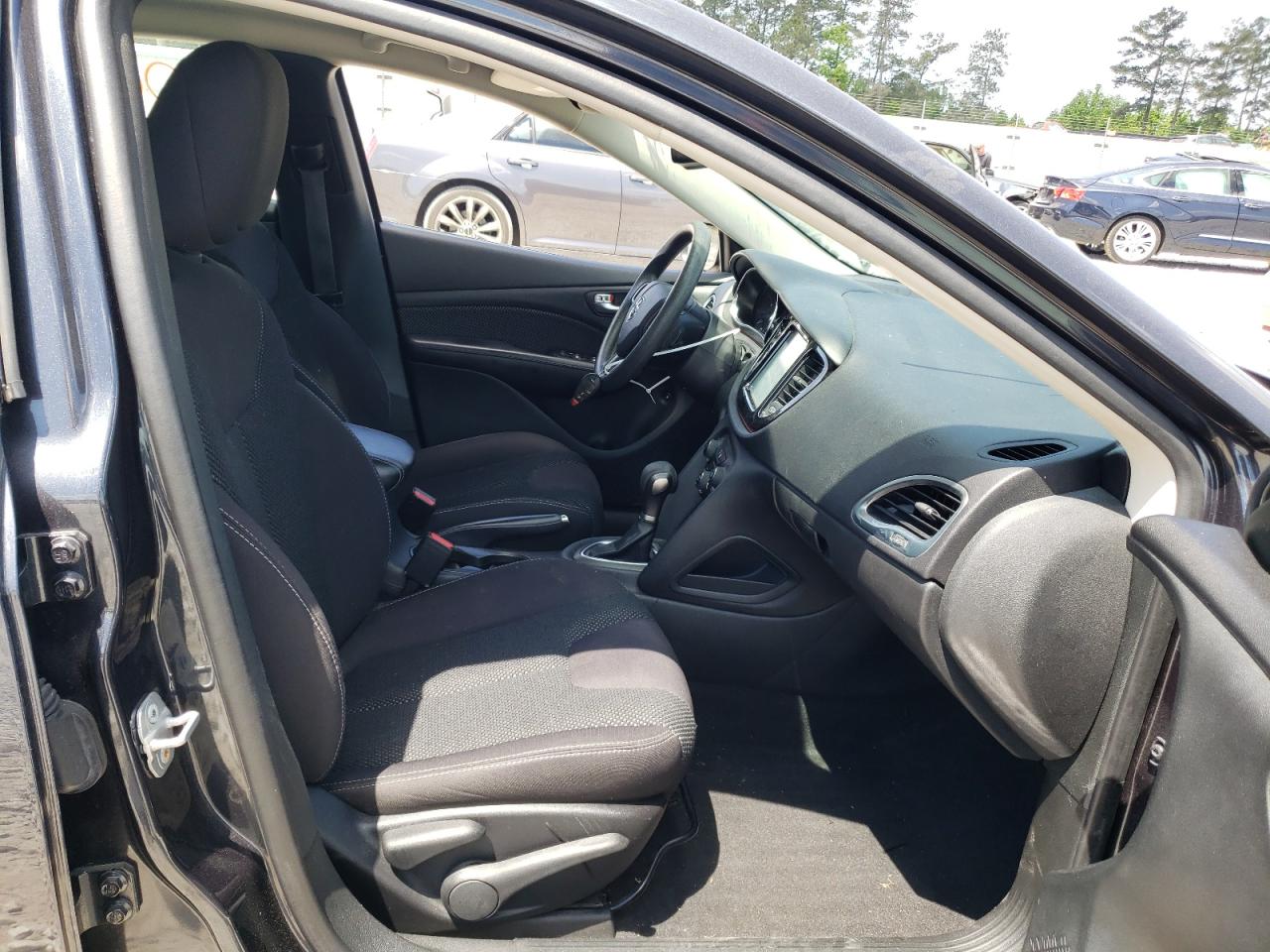 Photo 5 from auction – 2014 DODGE DART SXT with VIN 1C3CDFBB0ED890958