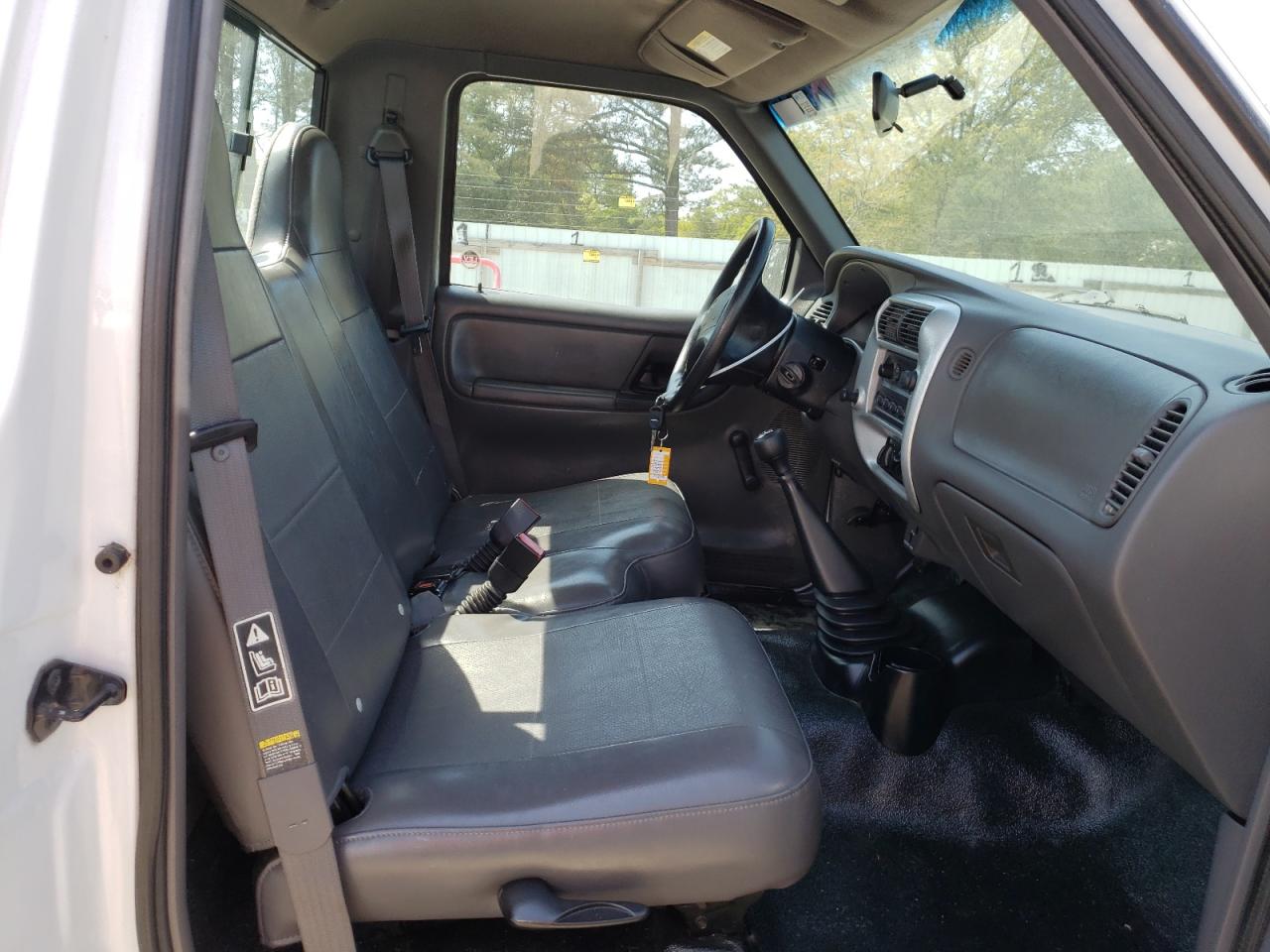 Photo 6 from auction – 2002 FORD RANGER with VIN 1FTYR10D02PB68202