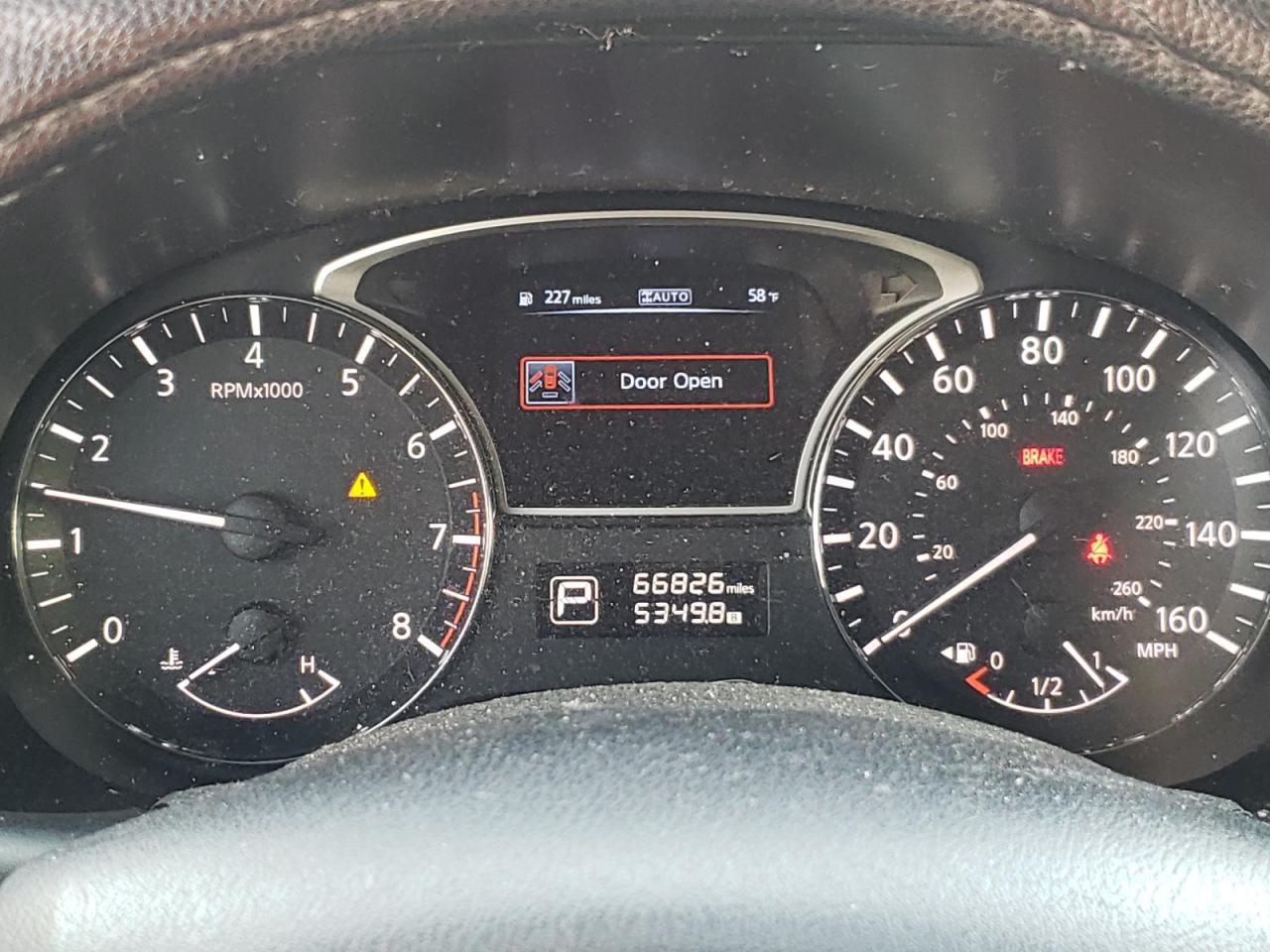 Photo 8 from auction – 2014 NISSAN PATHFINDER with VIN 5N1AR2MM9EC605767