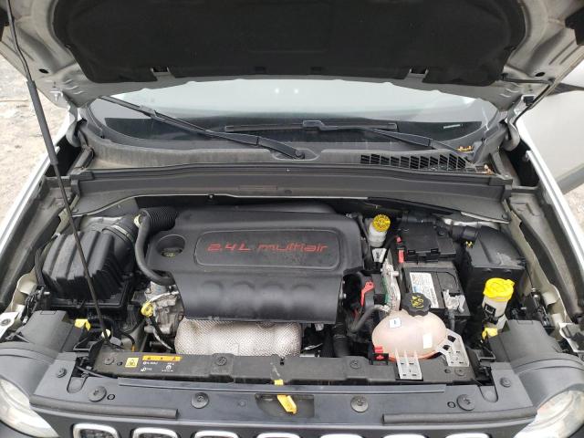 Photo 7 from auction – 2016 JEEP RENEGADE L with VIN ZACCJBBT8GPD09524