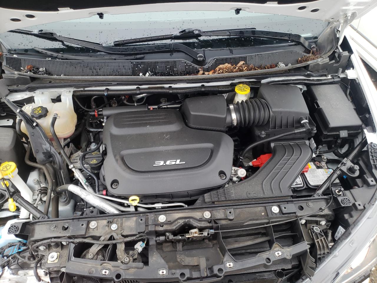 Photo 7 from auction – 2017 CHRYSLER PACIFICA T with VIN 2C4RC1BG7HR744419