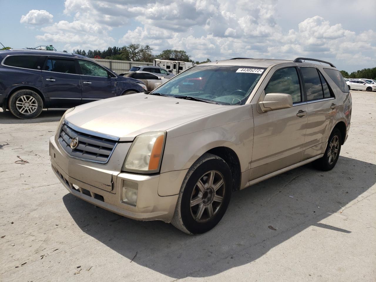 Photo 2 from auction – 2005 CADILLAC SRX with VIN 1GYEE637350157607