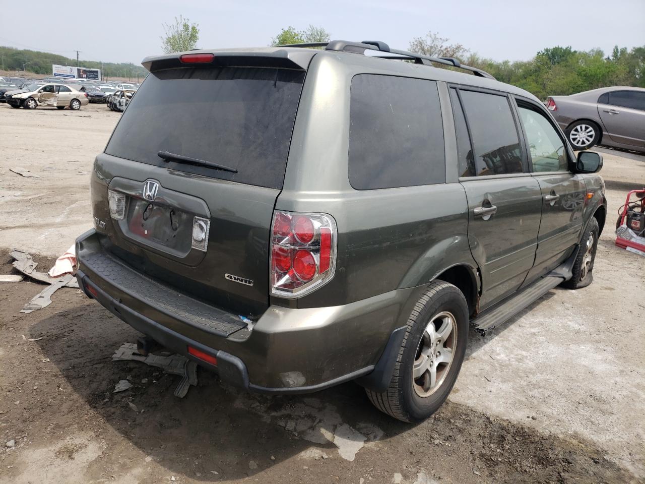Photo 4 from auction – 2006 HONDA PILOT EX with VIN 5FNYF18496B024256