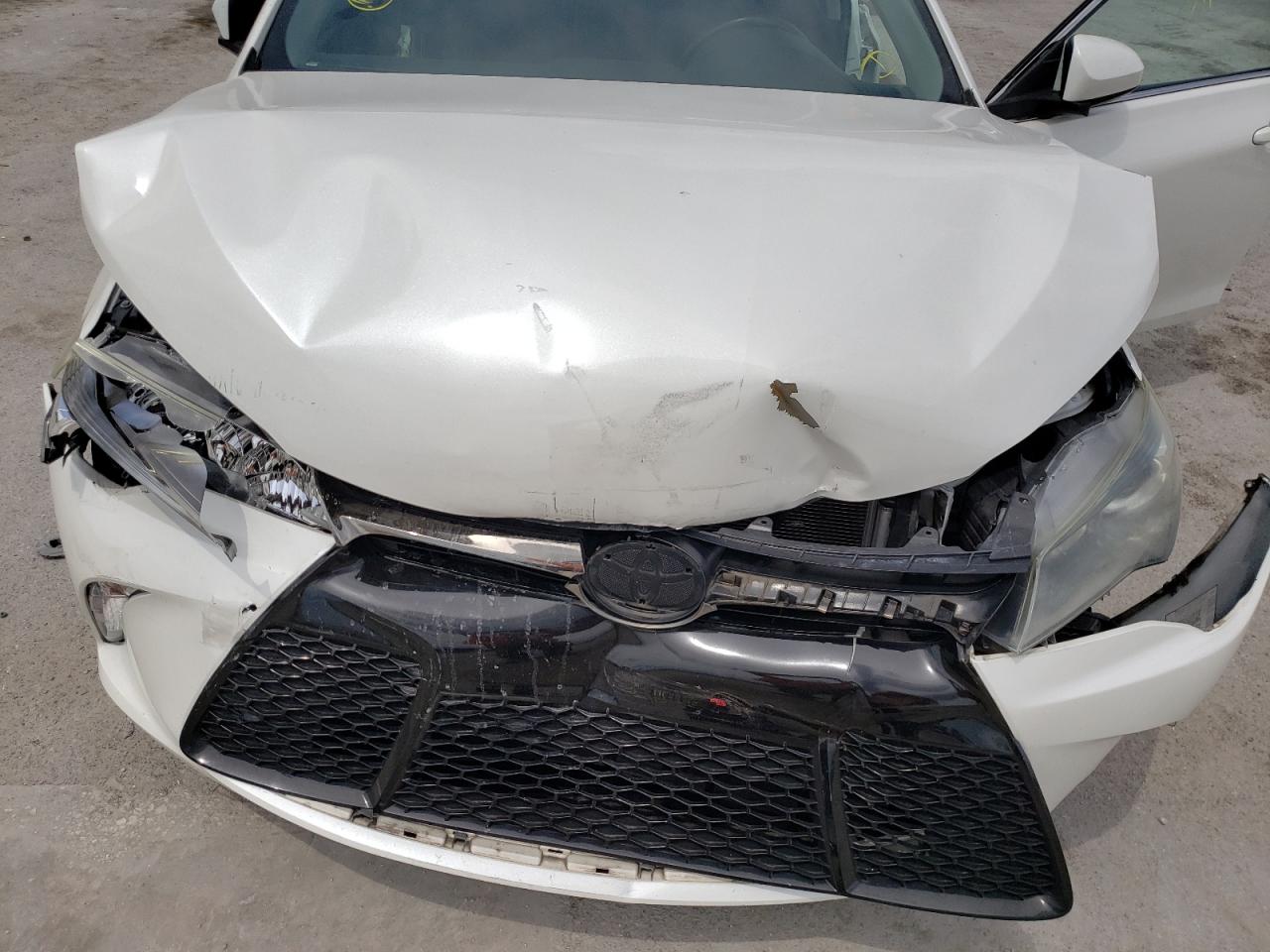 Photo 7 from auction – 2015 TOYOTA CAMRY LE with VIN 4T1BF1FK4FU070863