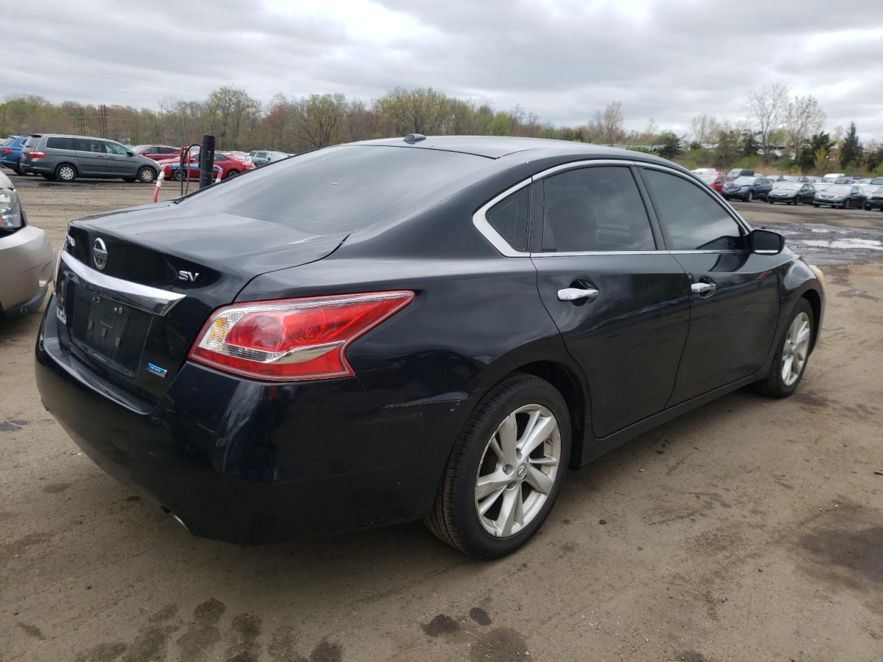 Photo 4 from auction – 2013 NISSAN ALTIMA 2.5 with VIN 1N4AL3AP9DN433565