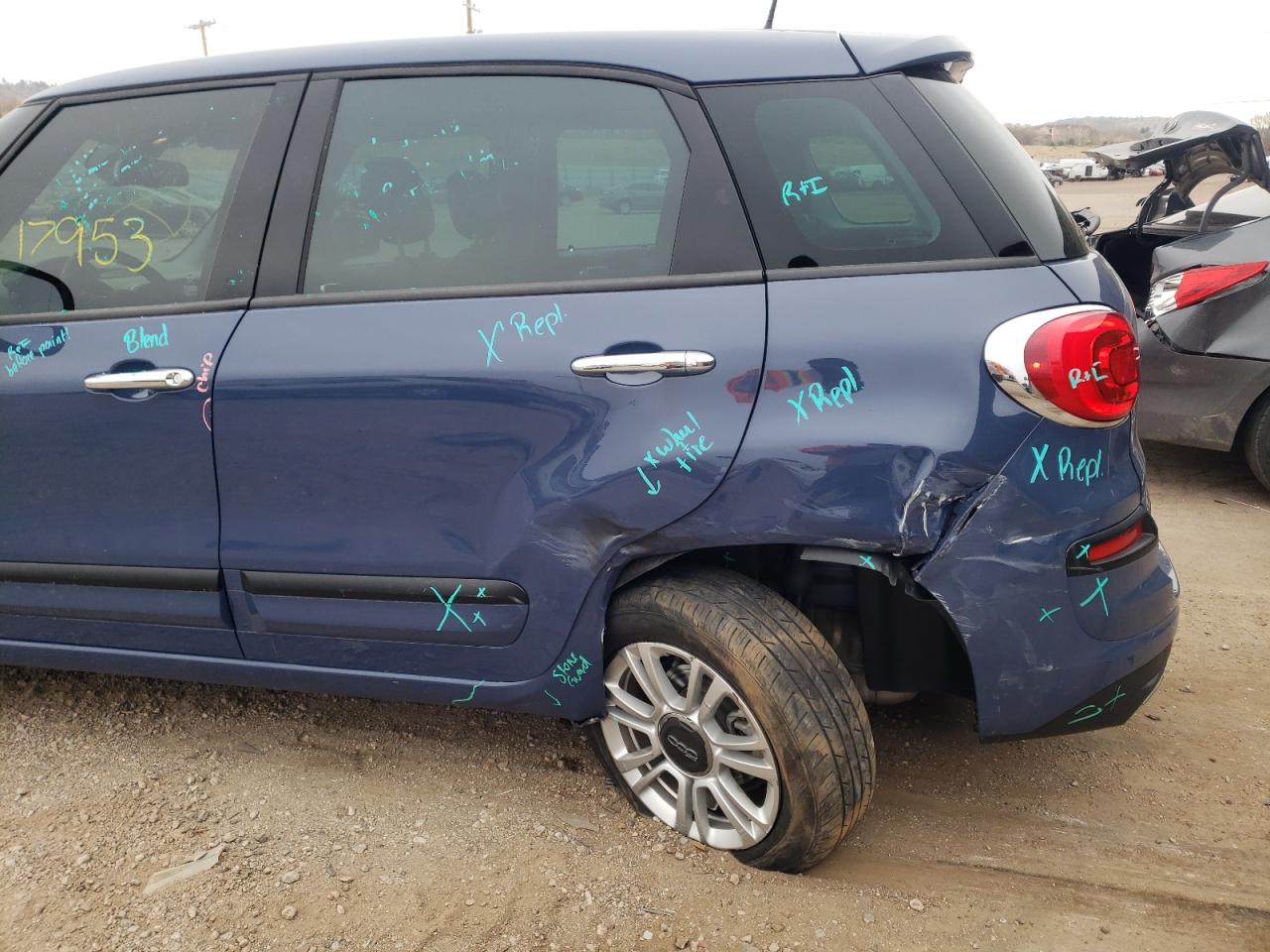 Photo 9 from auction – 2018 FIAT 500L POP with VIN ZFBCFAAH9JZ040339