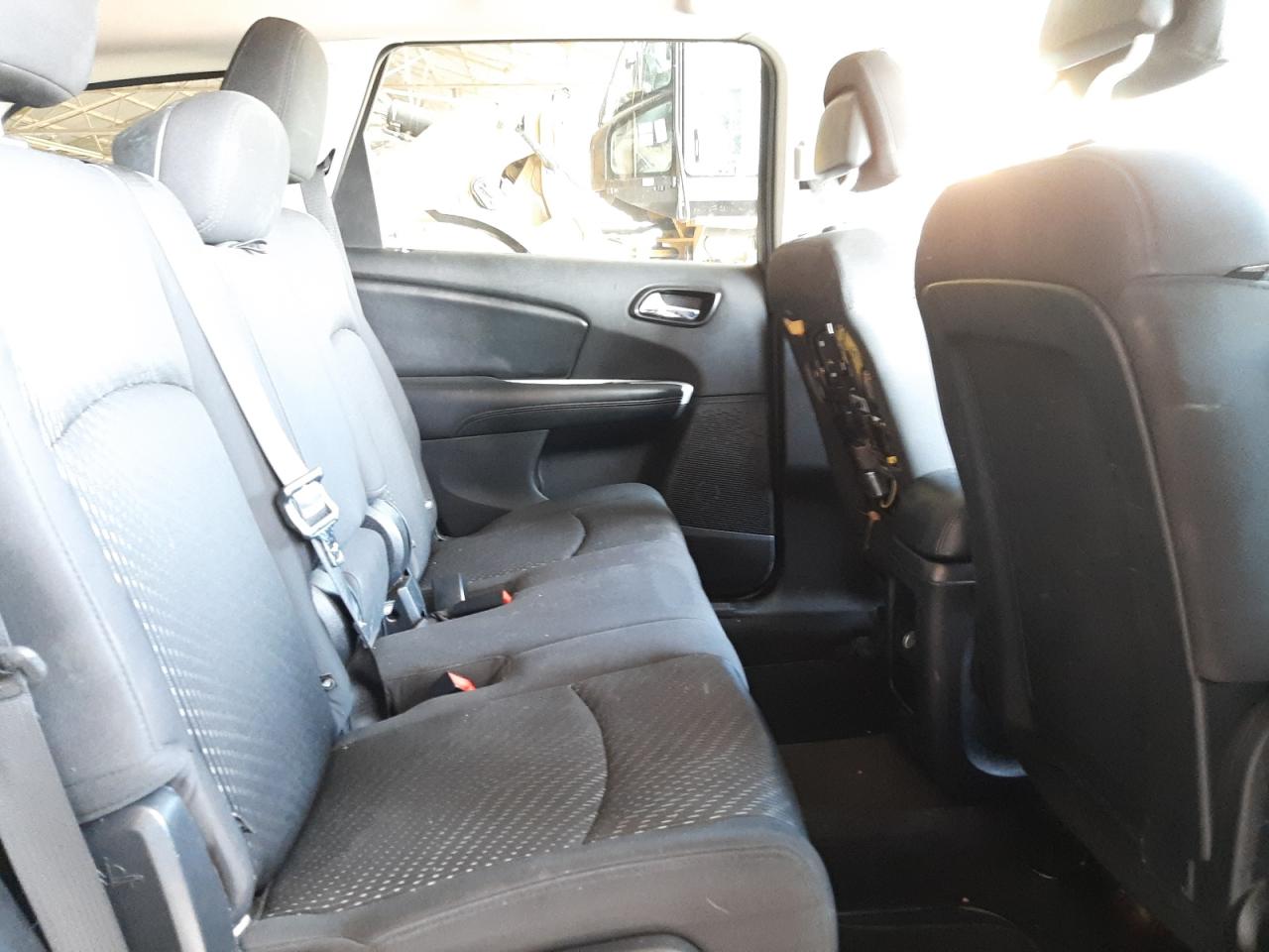 Photo 6 from auction – 2012 DODGE JOURNEY SX with VIN 3C4PDCBG1CT330073