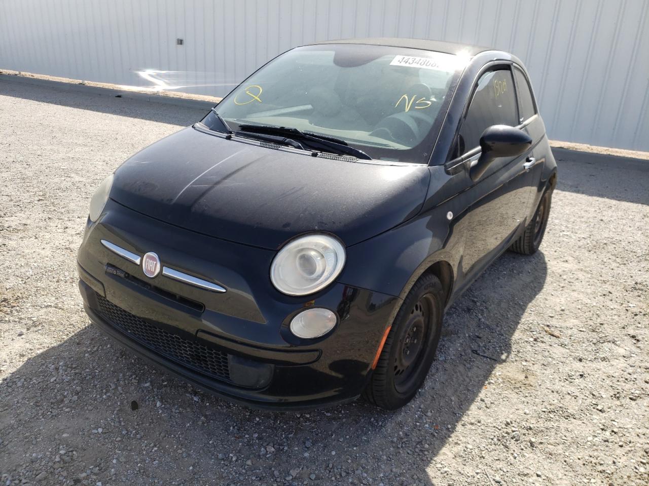 Photo 2 from auction – 2015 FIAT 500 POP with VIN 3C3CFFDR2FT501107
