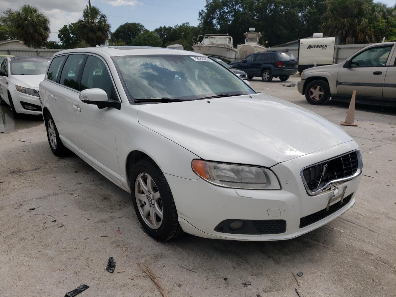 VOLVO V70 3.2 2008 with VIN YV1BW982781034292 - Photo from auction