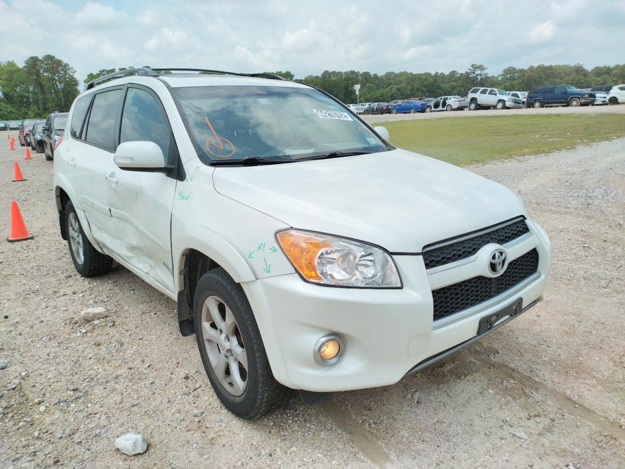 Фото 1 с аукциона – 2012 TOYOTA RAV4 LIMIT с VIN 2T3YF4DV4CW111102