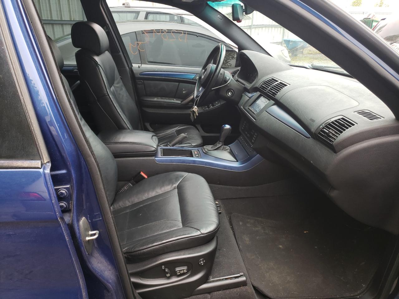 Photo 5 from auction – 2004 BMW X5 4.8IS with VIN 5UXFA93554LE81033