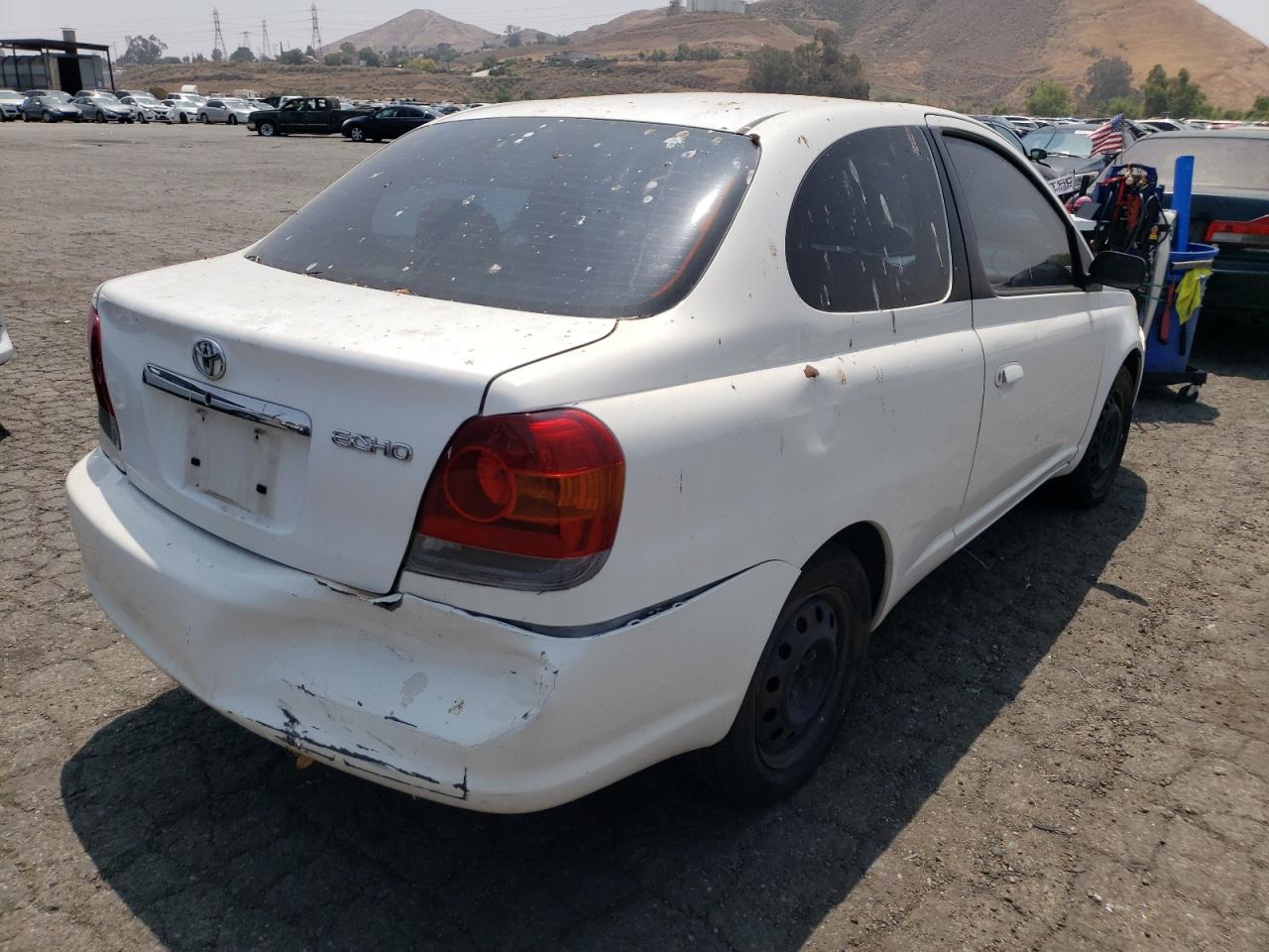 Photo 4 from auction – 2003 TOYOTA ECHO with VIN JTDAT123830267884