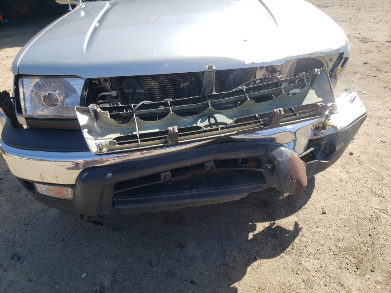 Photo 9 from auction – 2002 TOYOTA 4RUNNER SR with VIN JT3HN86R720374007