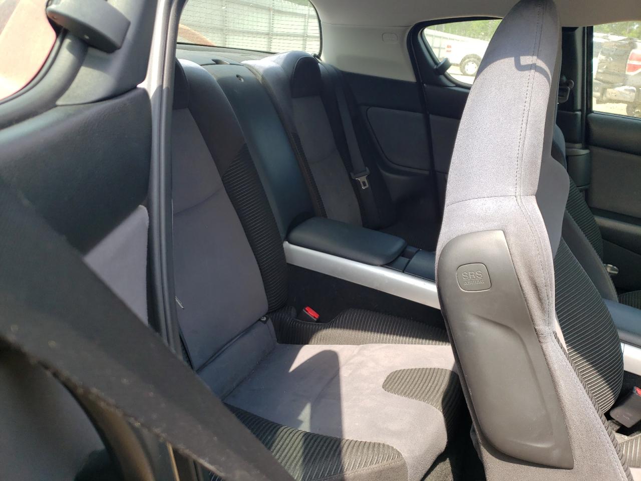 Photo 6 from auction – 2004 MAZDA RX8 with VIN JM1FE17N240136591