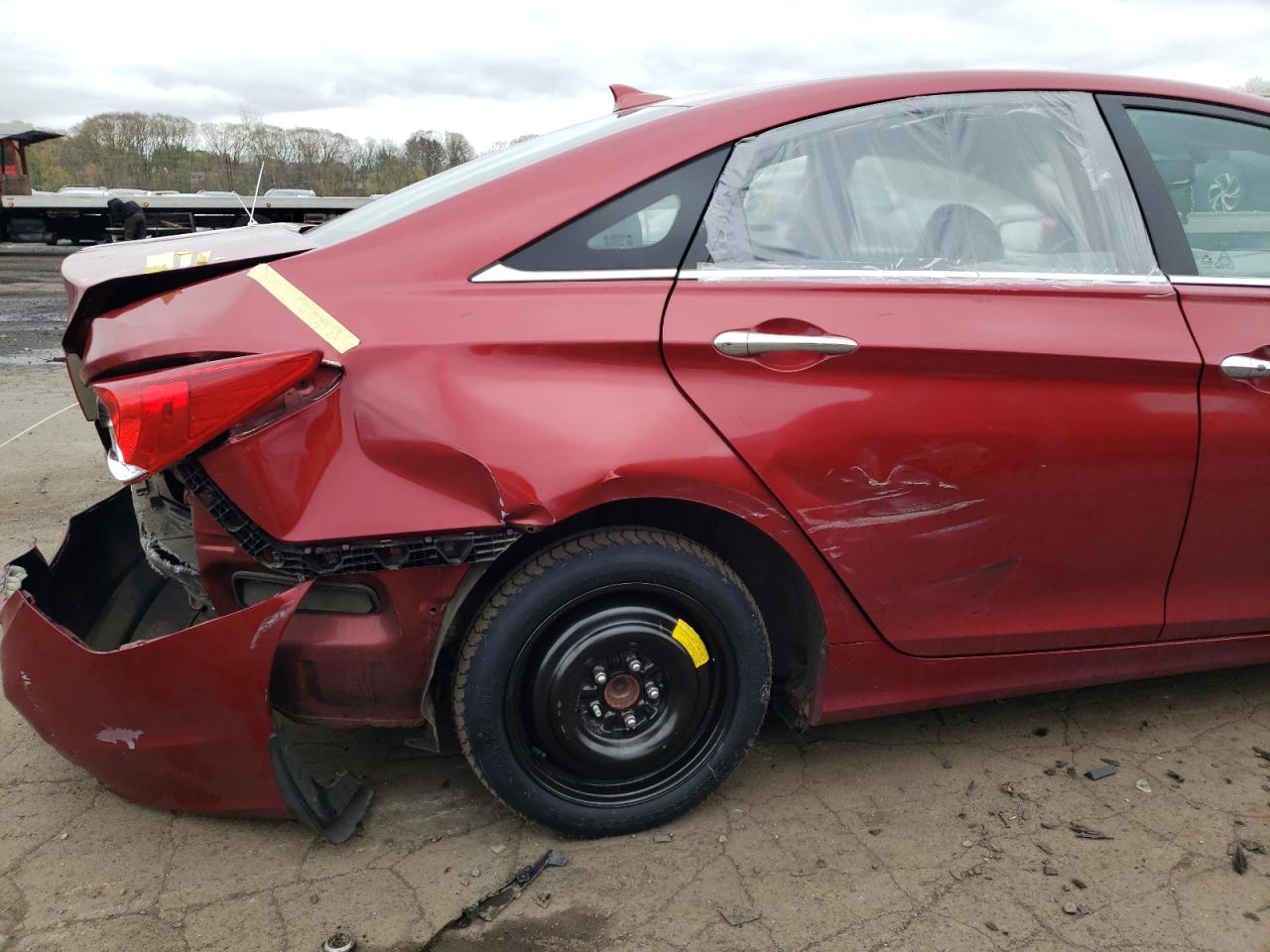 Photo 9 from auction – 2013 HYUNDAI SONATA SE with VIN 5NPEC4AC2DH777964