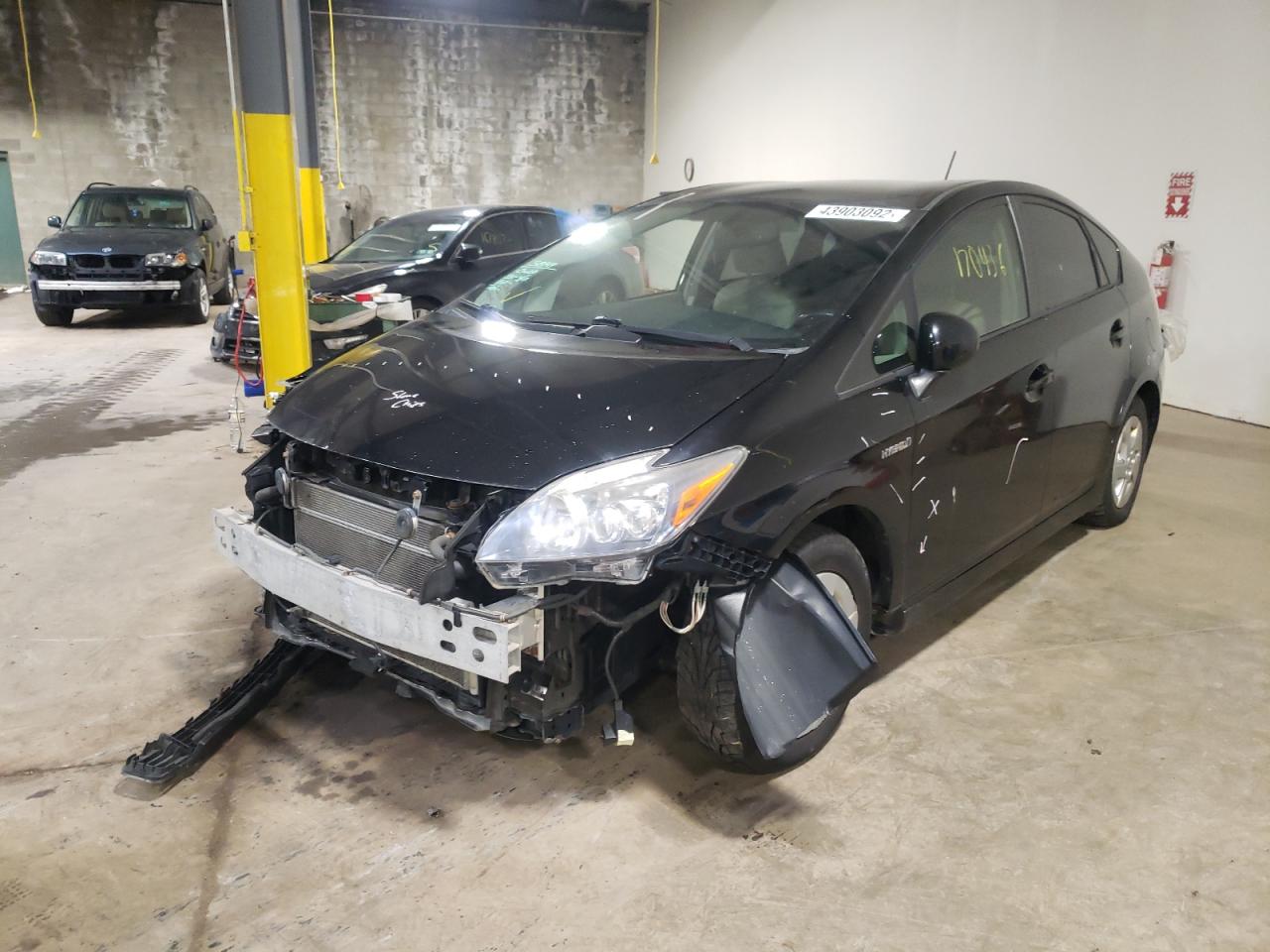 Photo 2 from auction – 2011 TOYOTA PRIUS with VIN JTDKN3DU8B1393784