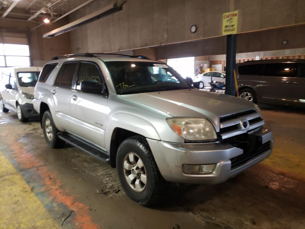 TOYOTA 4RUNNER SR 2004 with VIN JTEBU14R048012079 - Photo from auction