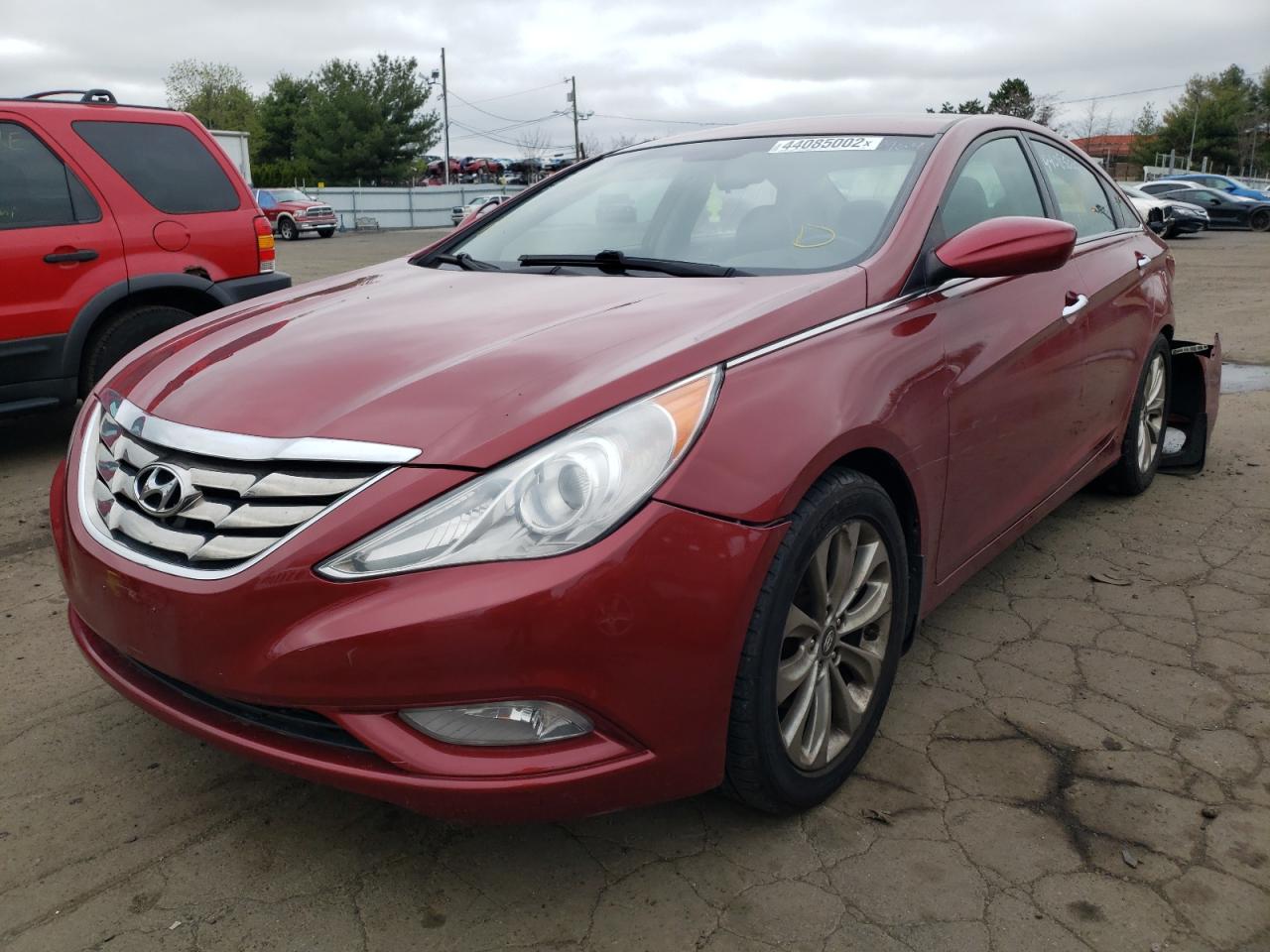 Photo 2 from auction – 2013 HYUNDAI SONATA SE with VIN 5NPEC4AC2DH777964