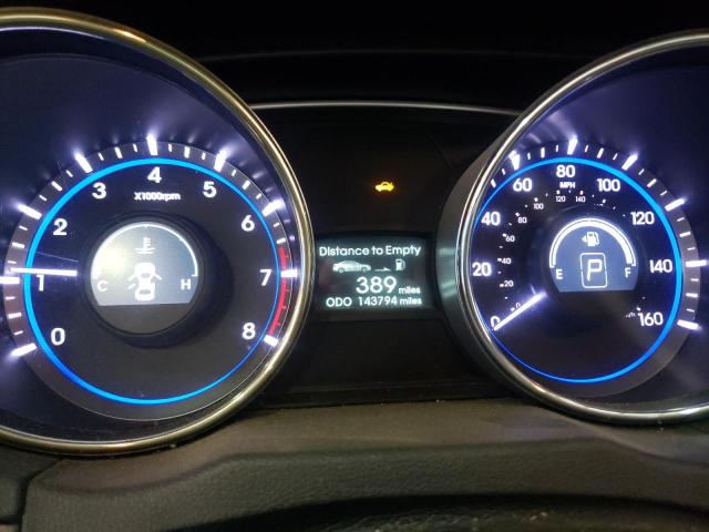 Photo 8 from auction – 2011 HYUNDAI SONATA SE with VIN 5NPEC4AC8BH030687