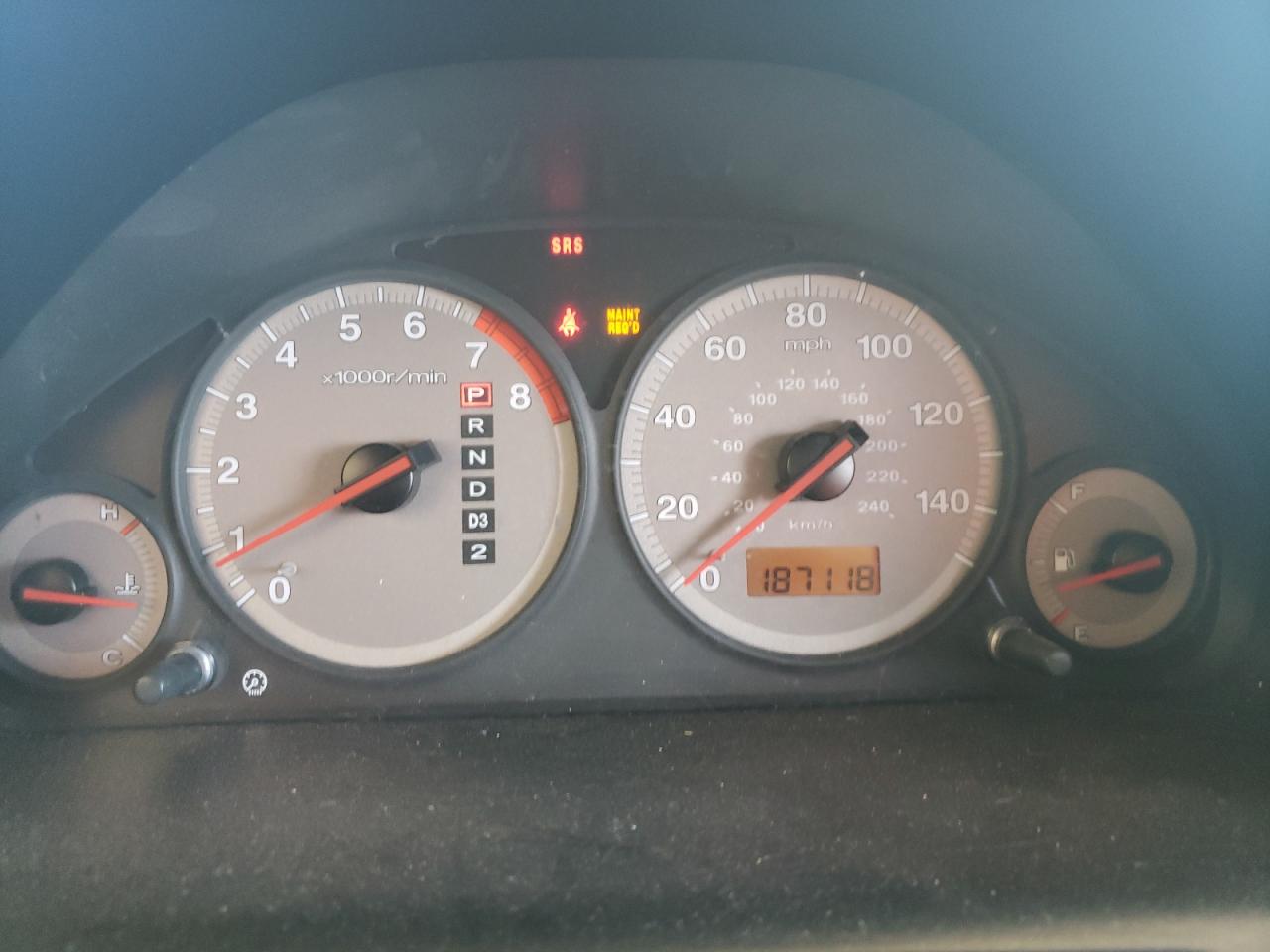 Photo 8 from auction – 2002 HONDA CIVIC LX with VIN 1HGEM22562L013028