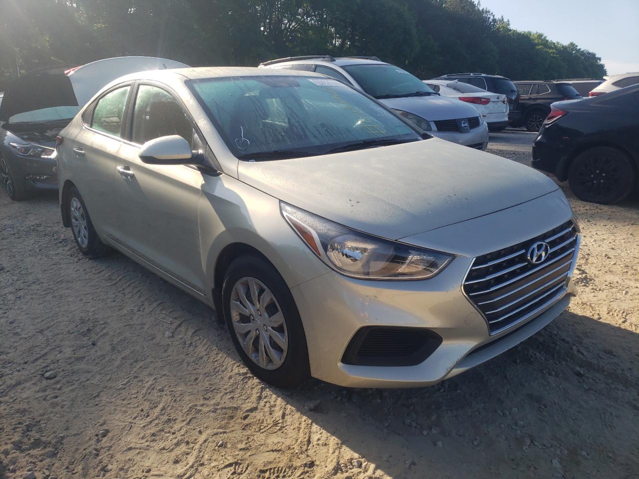 HYUNDAI ACCENT SE 2020 with VIN 3KPC24A68LE116253 - Photo from auction