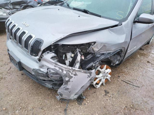 Photo 9 from auction – 2018 JEEP CHEROKEE L with VIN 1C4PJLCB3JD615744