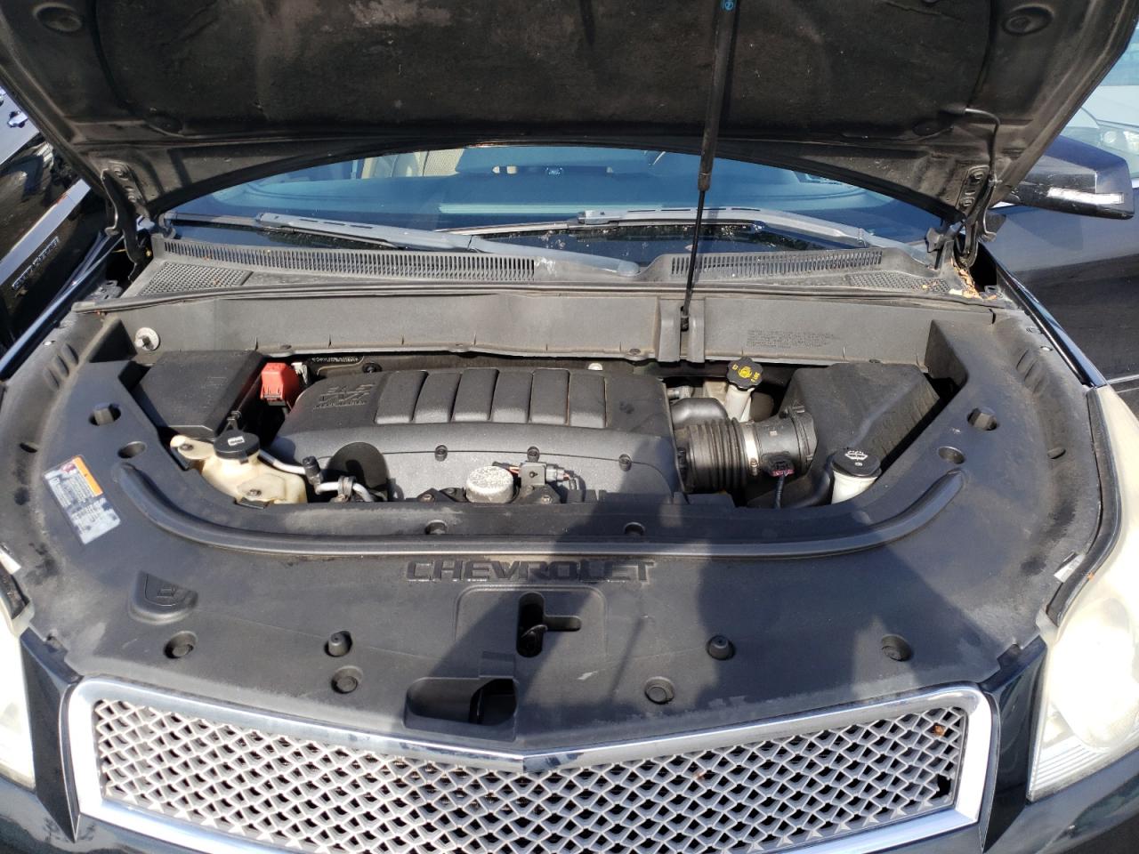Photo 7 from auction – 2011 CHEVROLET TRAVERSE with VIN 1GNKVLED7BJ322663