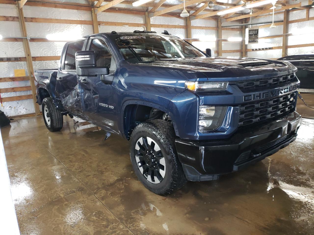 CHEVROLET SILVERADO 2020 with VIN 1GC4YME71LF329086 - Photo from auction