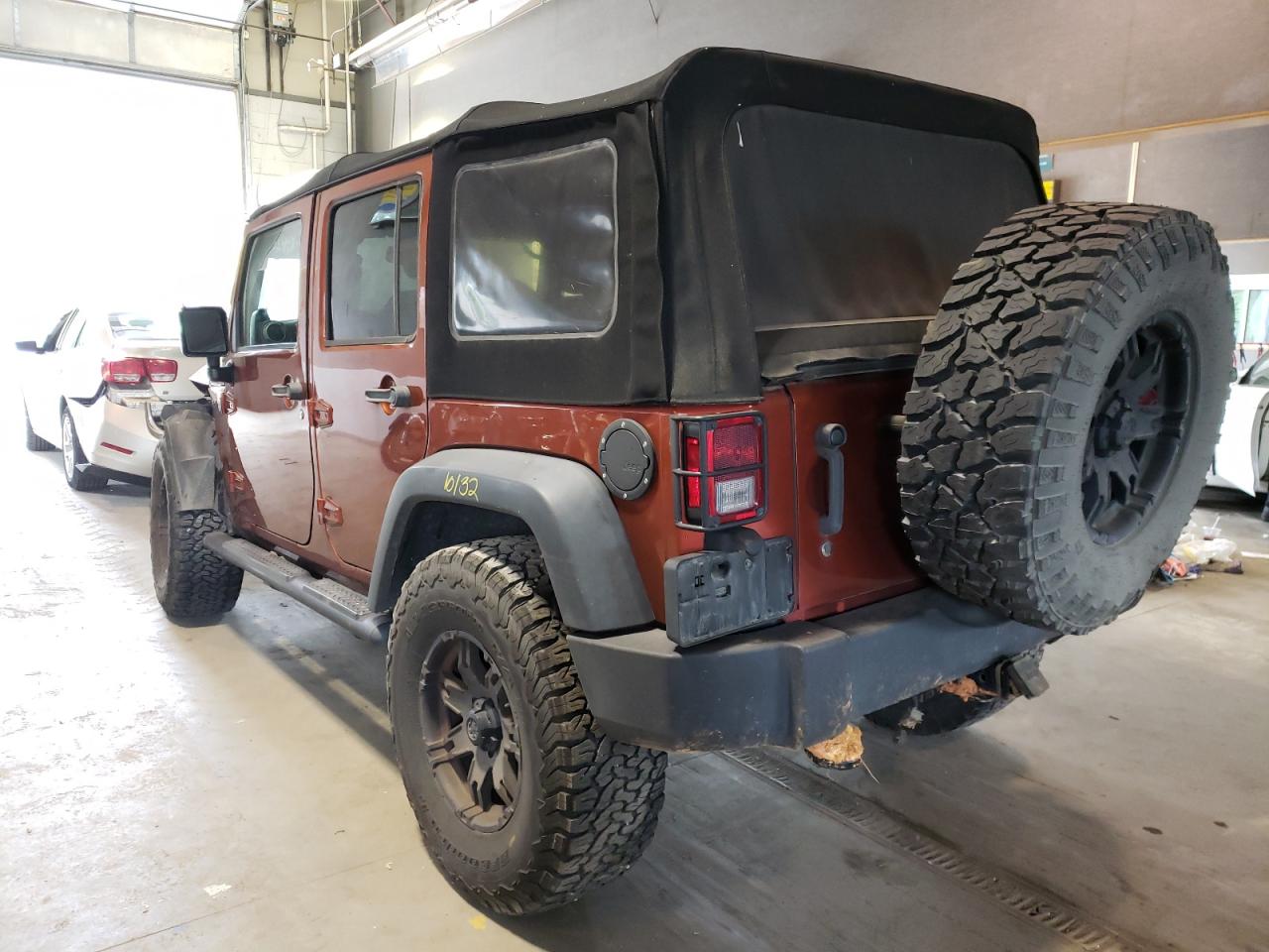 Photo 3 from auction – 2014 JEEP WRANGLER U with VIN 1C4BJWDGXEL243773