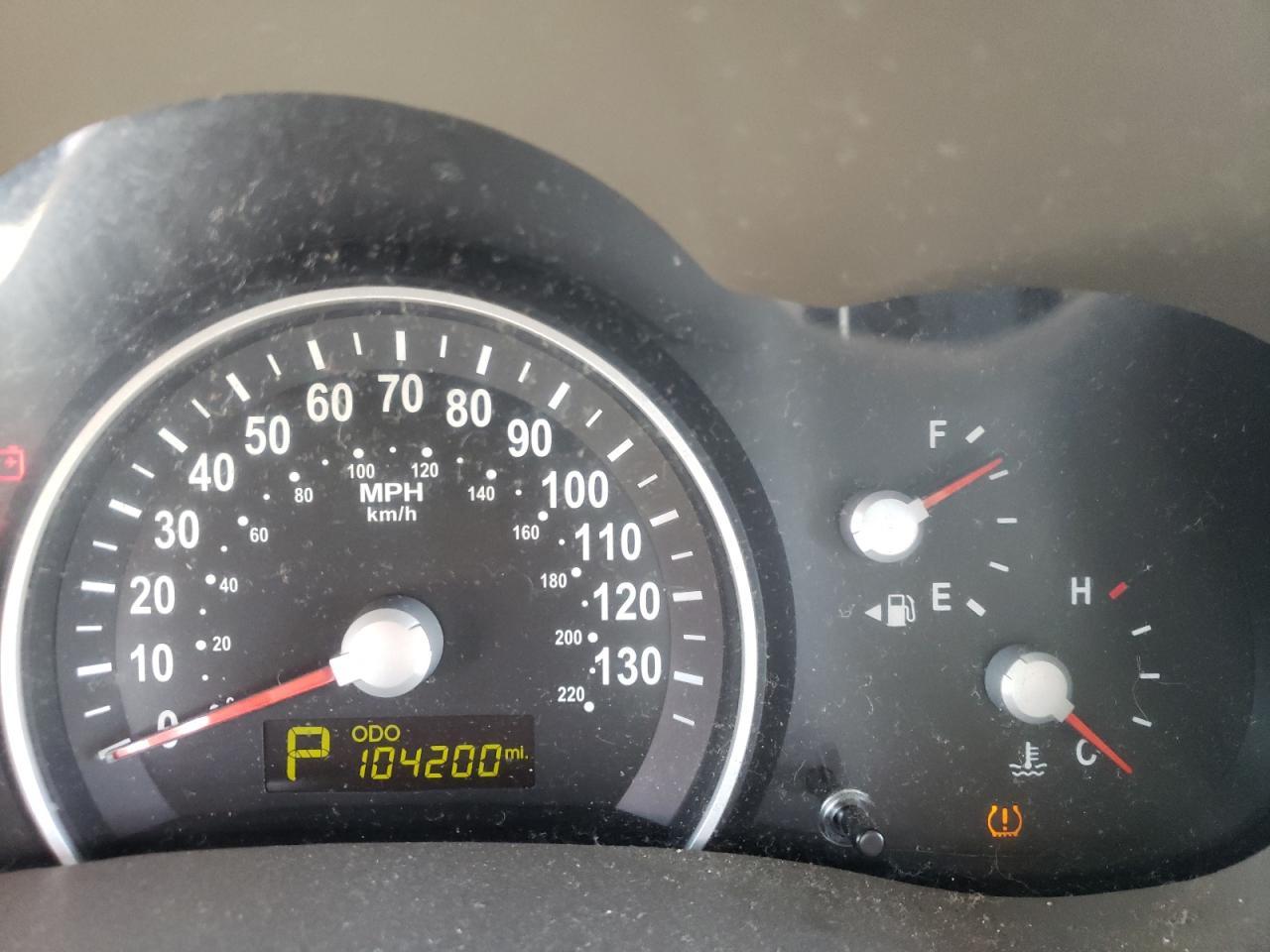 Photo 8 from auction – 2012 KIA SEDONA LX with VIN KNDMG4C76C6438603