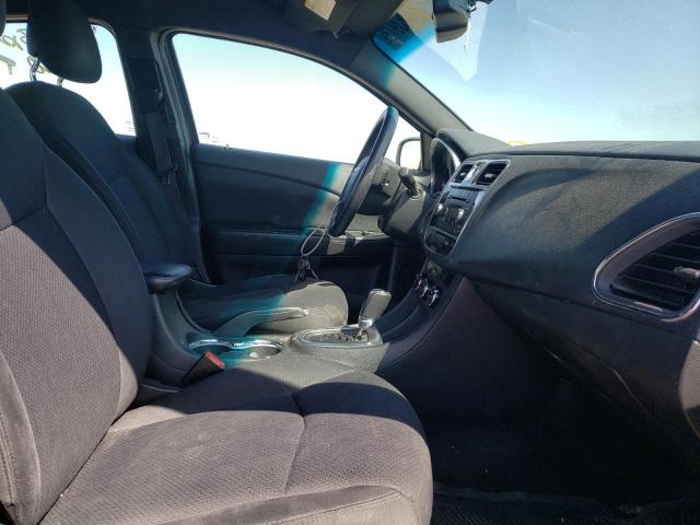 Photo 5 from auction – 2013 CHRYSLER 200 LX with VIN 1C3CCBAB1DN551163