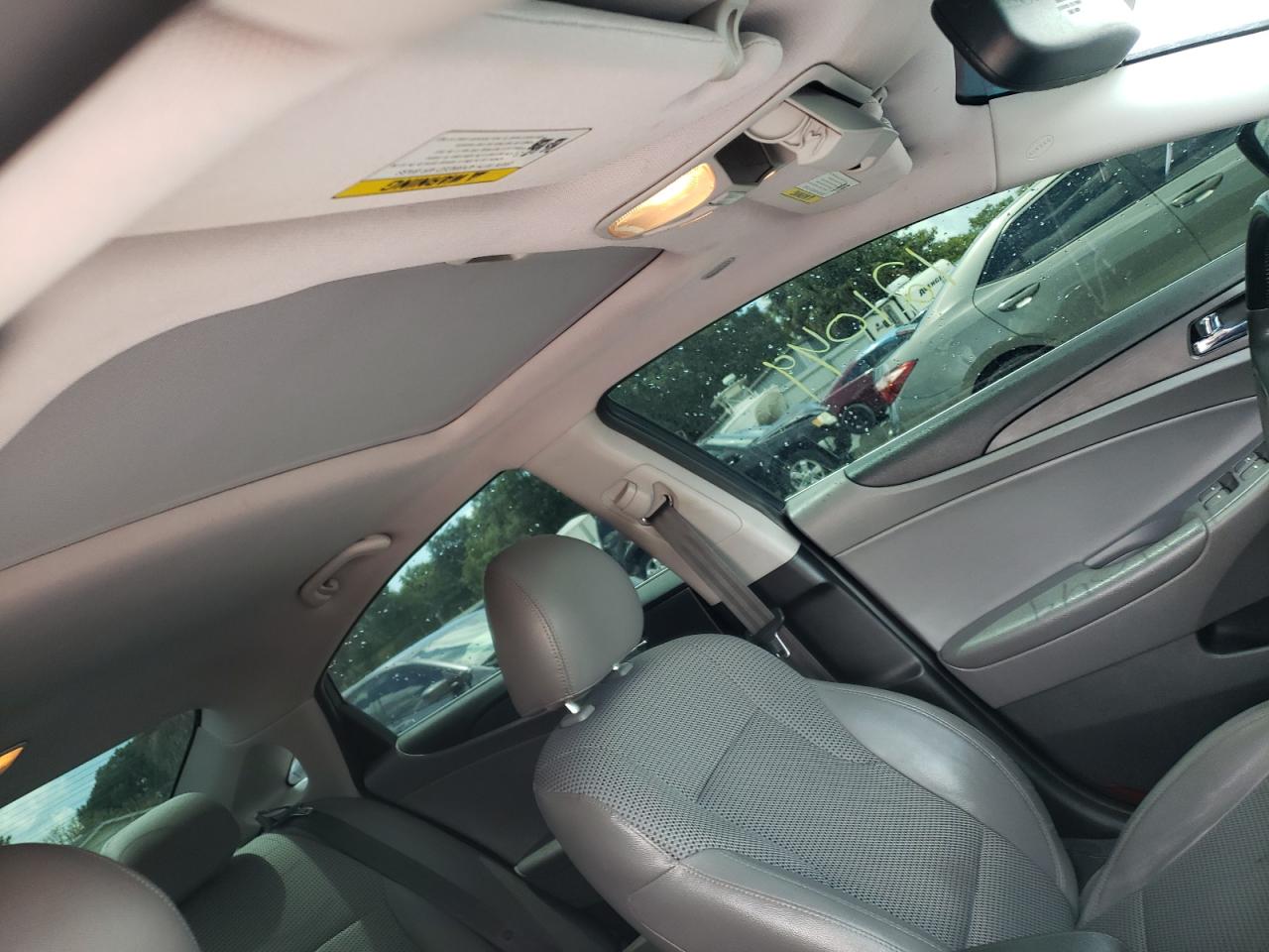 Zdjęcie 9 z aukcji – 2011 HYUNDAI SONATA SE z VIN 5NPEC4AC4BH036017