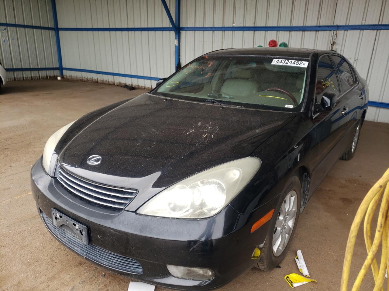 Photo 2 from auction – 2004 LEXUS ES 330 with VIN JTHBA30G045043393