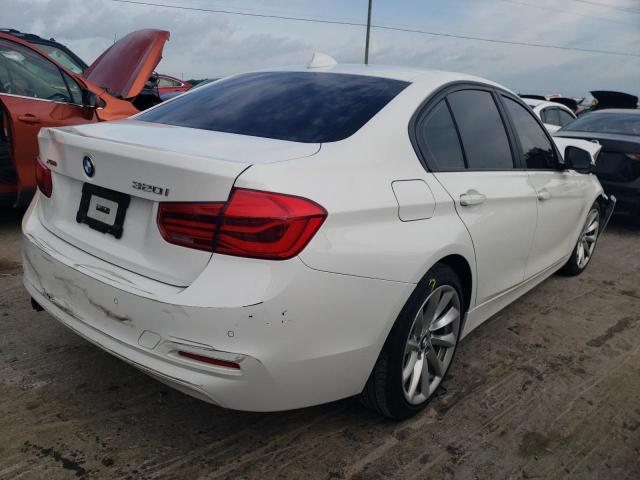 Photo 4 from auction – 2018 BMW 320 XI with VIN WBA8E5G53JNU46941